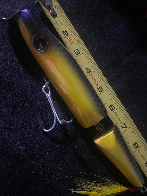 11" Jointed Wedgehead    3.8oz. +-